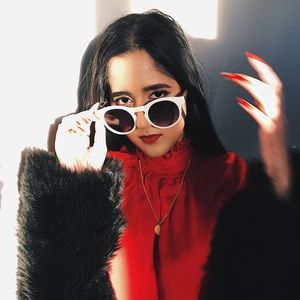 Meet your Posher, Amrisha